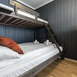 In-ski Out And Perfect For Families Apartment *